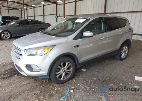 2017 Ford Escape Se z USA, uszkodzony, nr VIN 1FMCU0GD7HUC81787